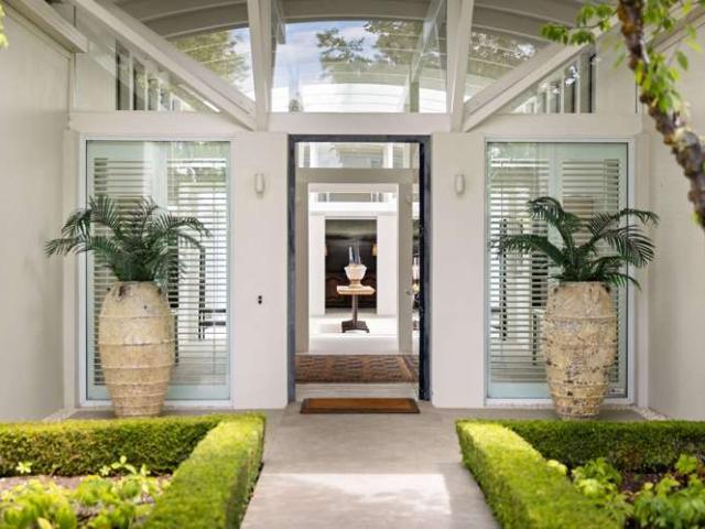 House for sale in Otakou