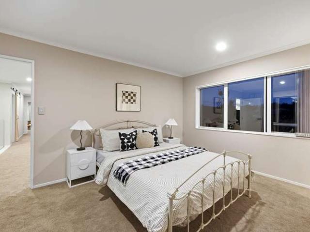 House for sale in Paremoremo