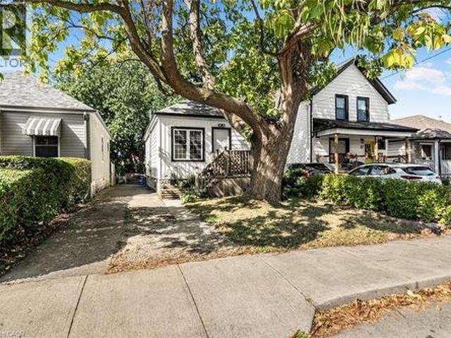 House for sale in Crown Point East, Hamilton