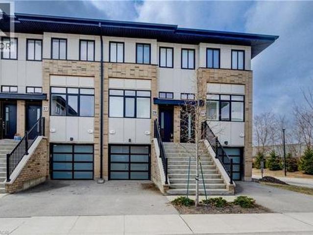 Townhouse for sale in Ancaster, Ontario