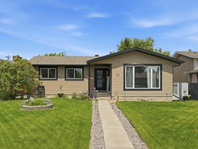 House for sale in Spruce Grove, Alberta
