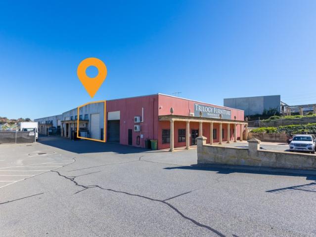 Warehouse for rent in Bibra Lake, Western Australia