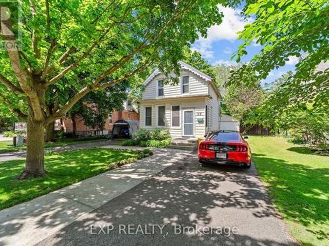 House for sale in Woodstock, Ontario