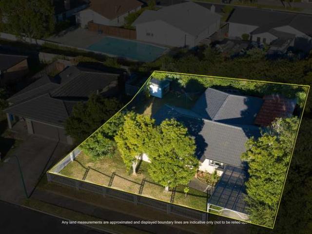 House for sale in Oratia
