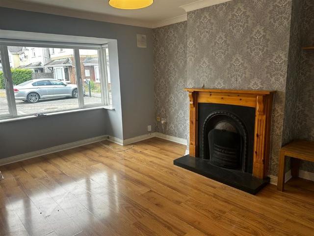 Apartment to rent in Loch Garman, North Tipperary