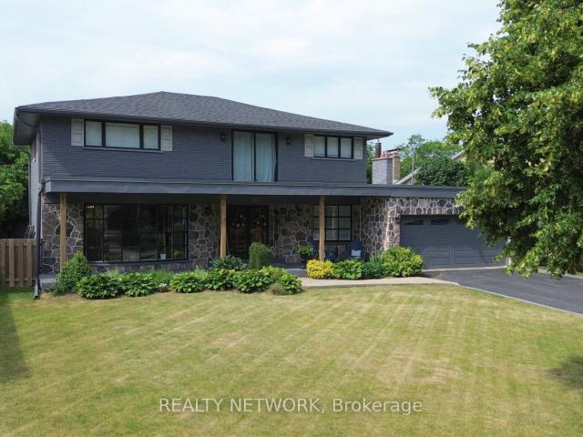 House for sale in Ancaster, Ontario