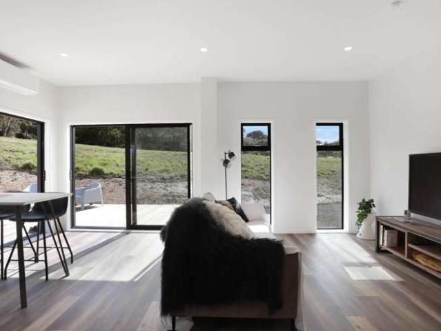 Property for sale in Waimauku