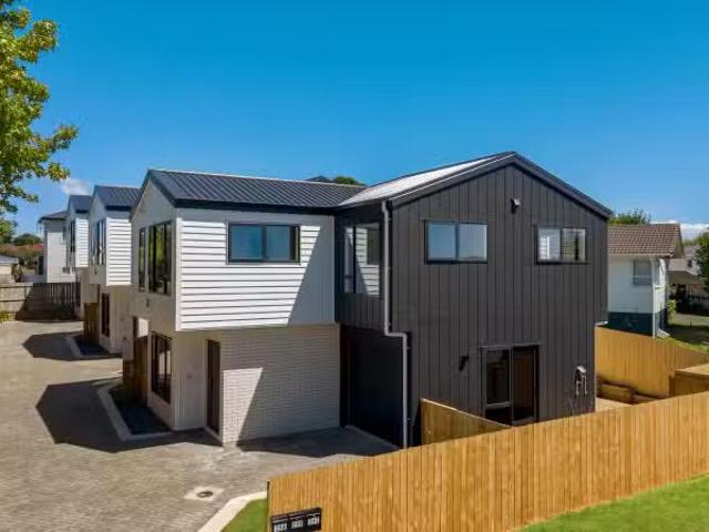 House for sale in Howick, Oroua County