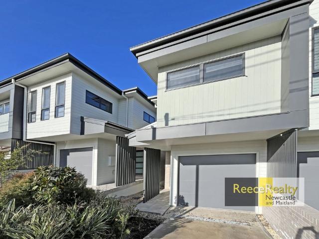 Townhouse for rent in Ambergate, New South Wales