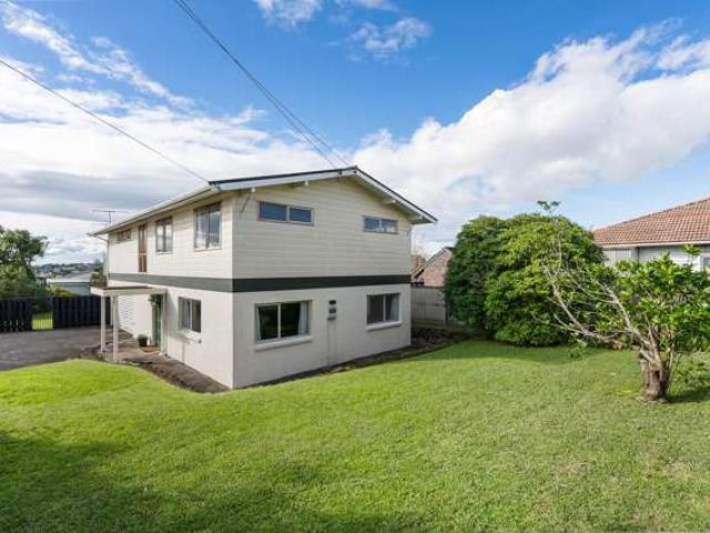 House for sale in Blockhouse Bay