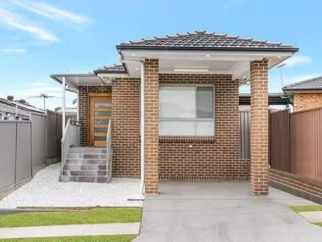 House for rent in Edensor Park