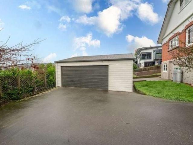 House for rent in Otakou