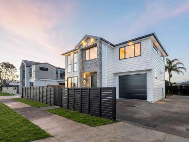 House for sale in Manurewa, Oroua County