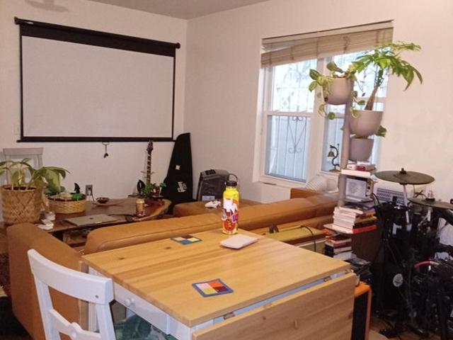 Room for rent in Arverne, New York