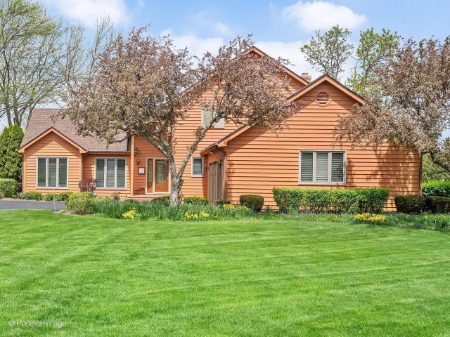 House for sale in West Chicago, Illinois