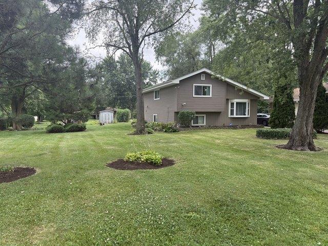 House for sale in West Chicago, Illinois