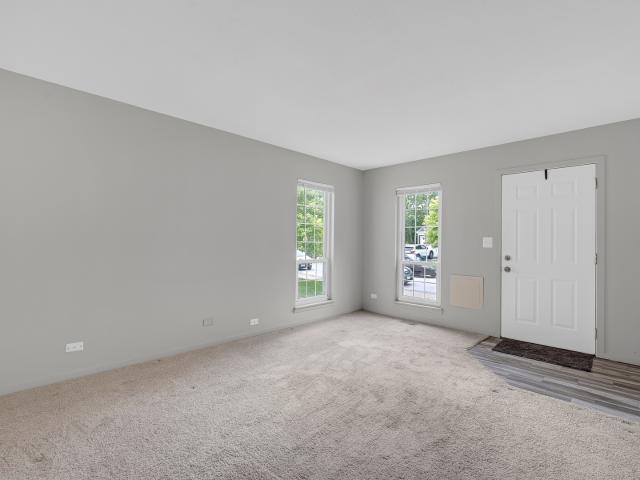 Townhouse for sale in Warrenville, DuPage County