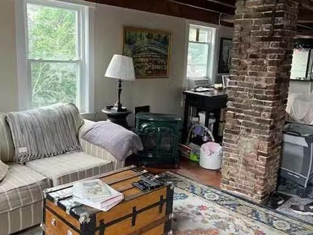 Condo for rent in Gloucester