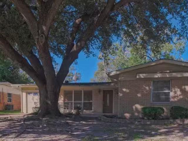 House for rent in Irving