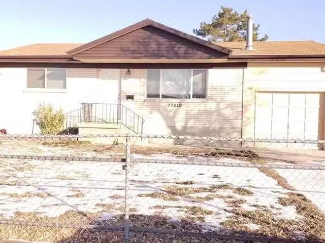 House for rent in Sandy