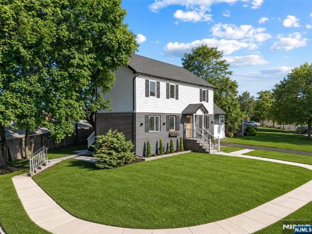 House for sale in Warren Point, Fair Lawn
