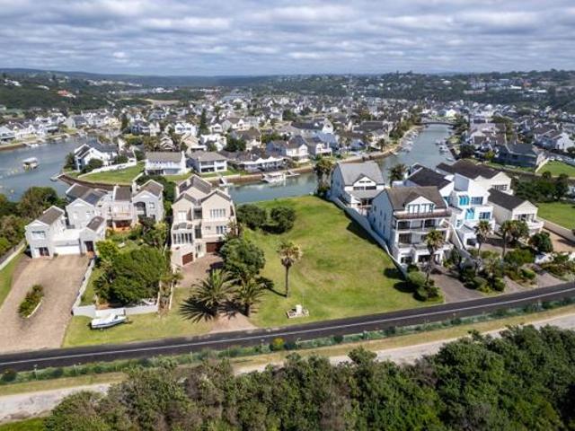 Property for sale in Bushmans River Mouth, Eastern Cape