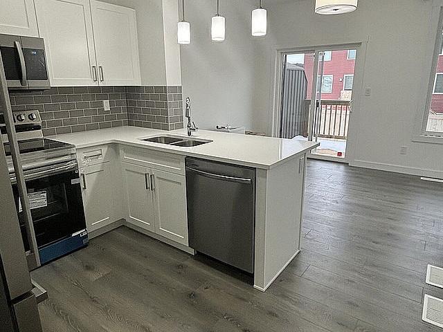 Townhouse for rent in Wedgewood, Alberta