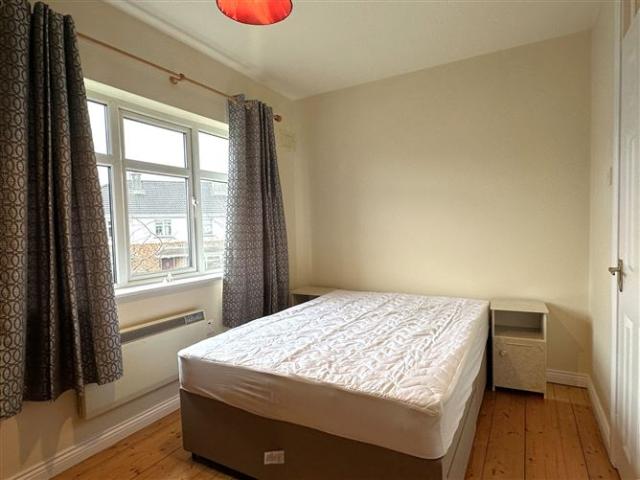 Terraced House to rent in Gaillimh, Connacht