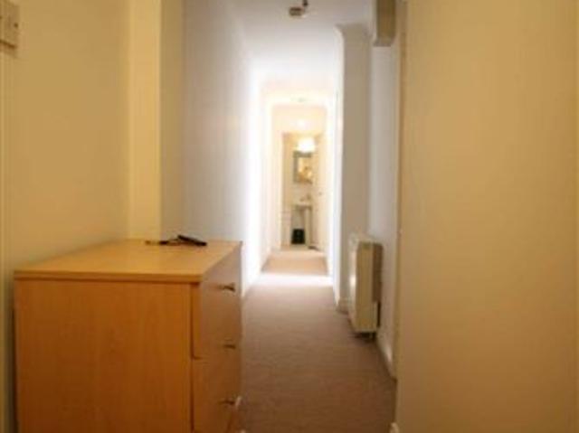 Apartment to rent in Bluebell, North Tipperary