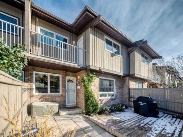 Townhouse for sale in Huntington Hills, Calgary