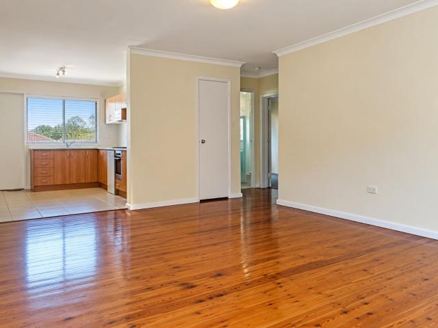 Apartment for rent in Mount Keira, Wollongong City Council