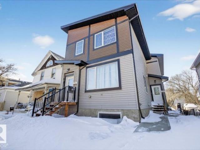 Duplex for sale in Wedgewood, Alberta