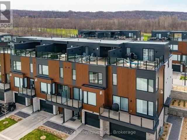 Townhouse for sale in Grey, Ontario