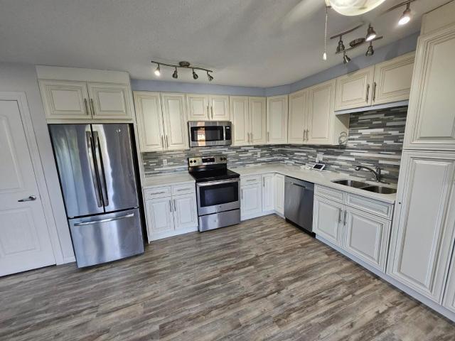 Apartment for rent in Wedgewood, Alberta