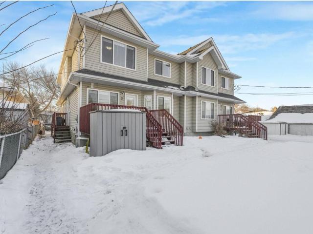 Townhouse for sale in Wedgewood, Alberta