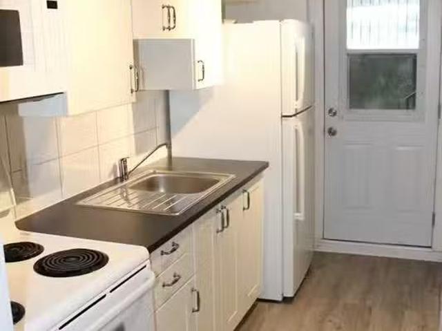 Condo for rent in Vanier, Ontario