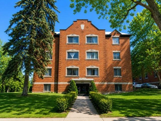Property for rent in Mont-royal, Quebec