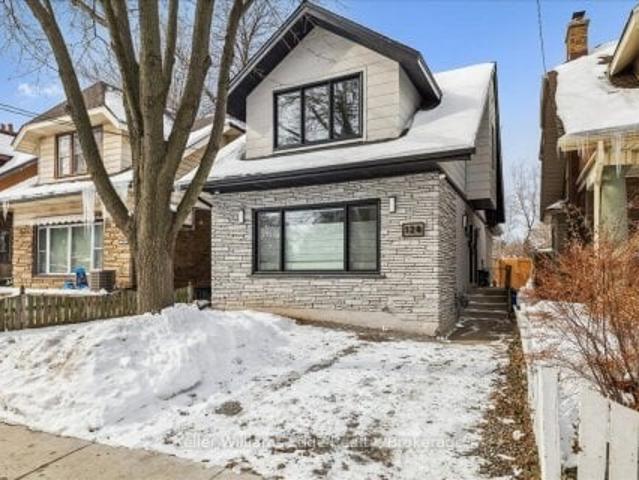 Duplex for rent in Ancaster, Ontario