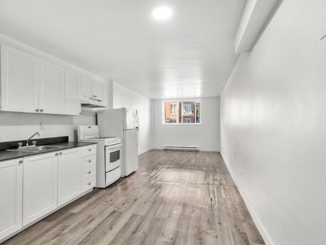 Apartment for rent in St. Leonard's, Quebec