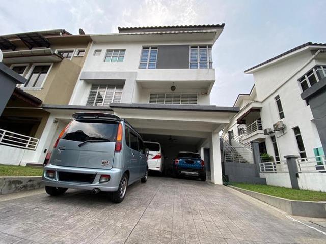 Bungalow for sale in Kajang, Langat