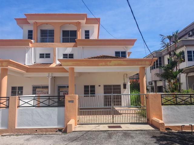 Residential House for sale in Perak