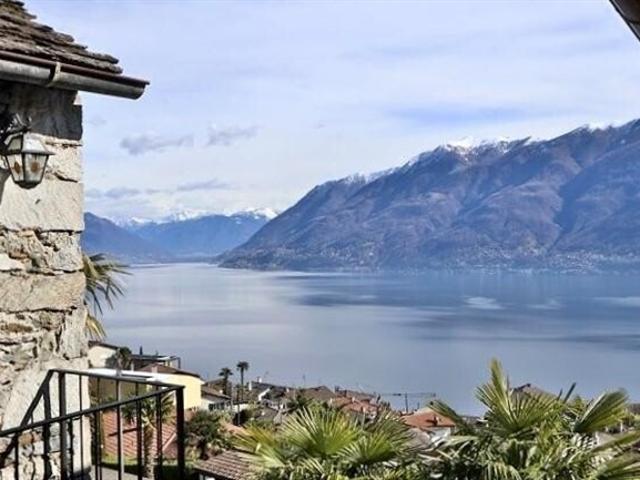 Wohnung kaufen in Brissago, Tessin