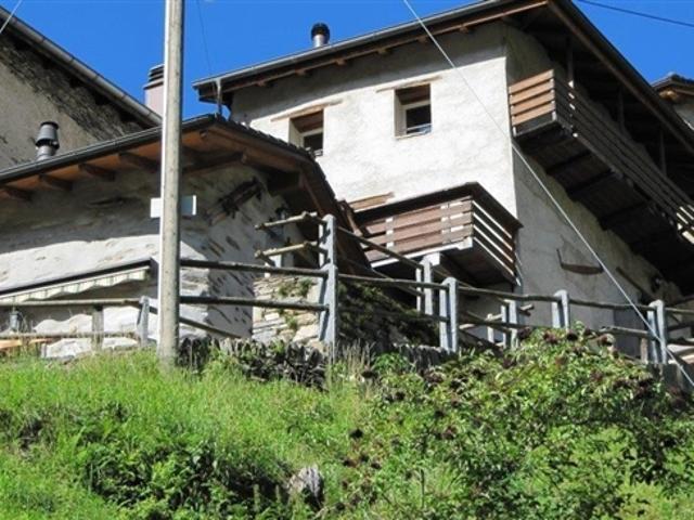 Einfamilienhaus kaufen in Gerra, Gambarogno, Tessin