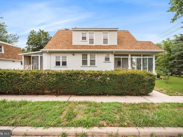 Townhouse for sale in New Jersey