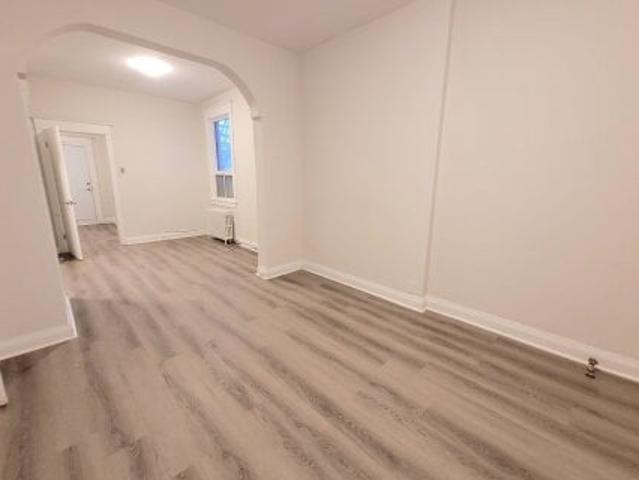 Condo for rent in Ancaster, Ontario