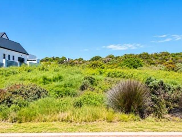 Property for sale in St. Francis Bay, Kouga Local Municipality