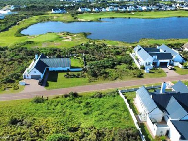 Property for sale in St. Francis Bay, Kouga Local Municipality