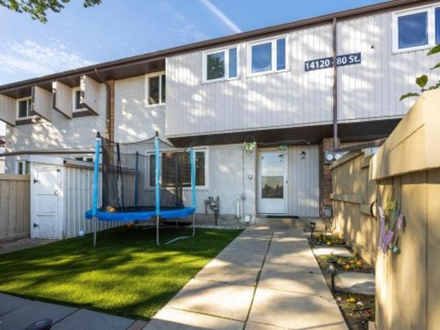 Townhouse for sale in Wedgewood, Alberta