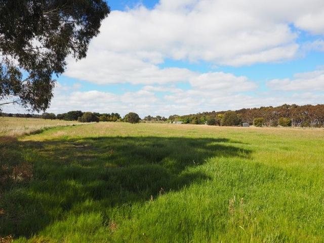 Land for sale in Lismore, Victoria