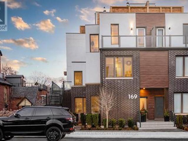 Townhouse for sale in Toronto—Danforth, Toronto